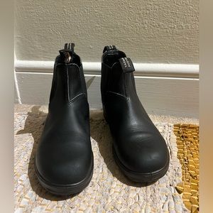 Blundstone #510 Chelsea Black boots